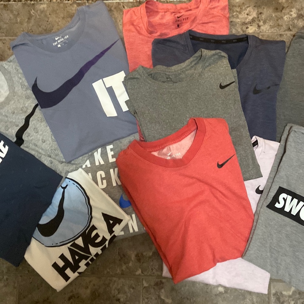Mens Large Tshirt lot (12 total)